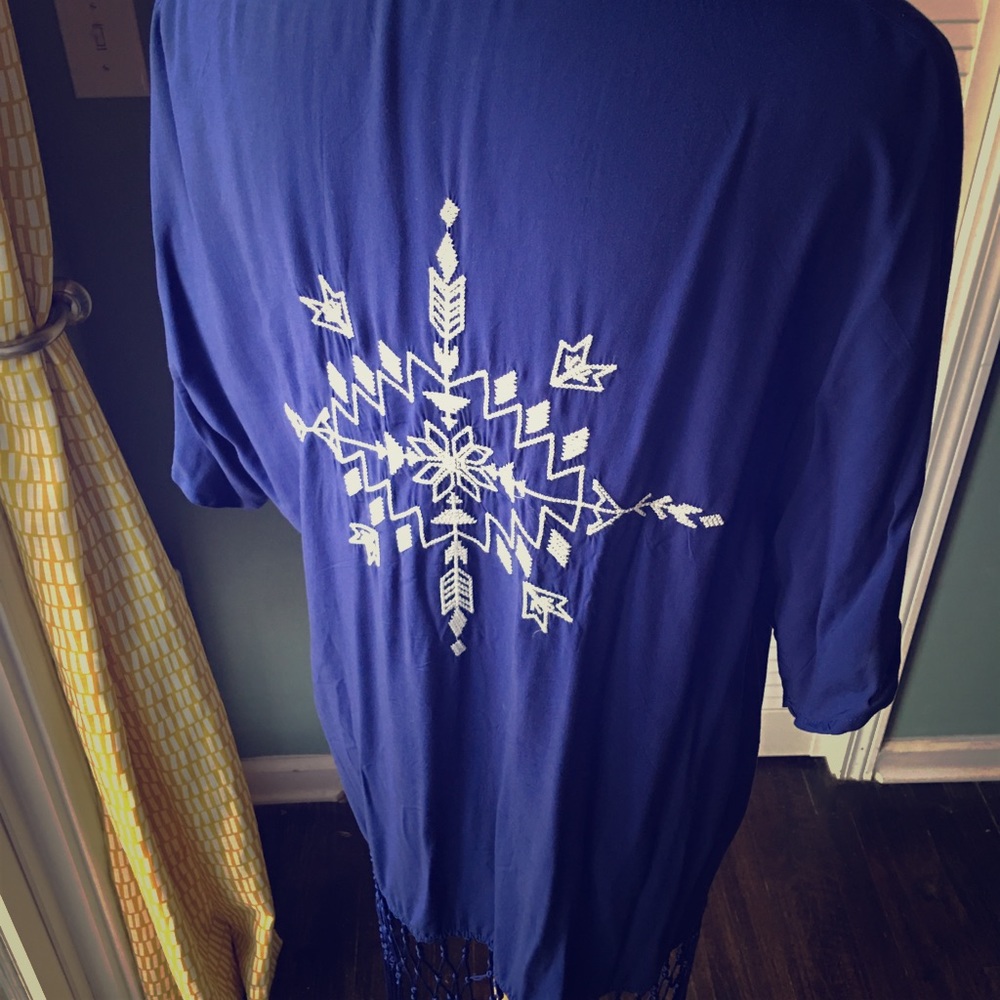 Hippie chic top with tassels